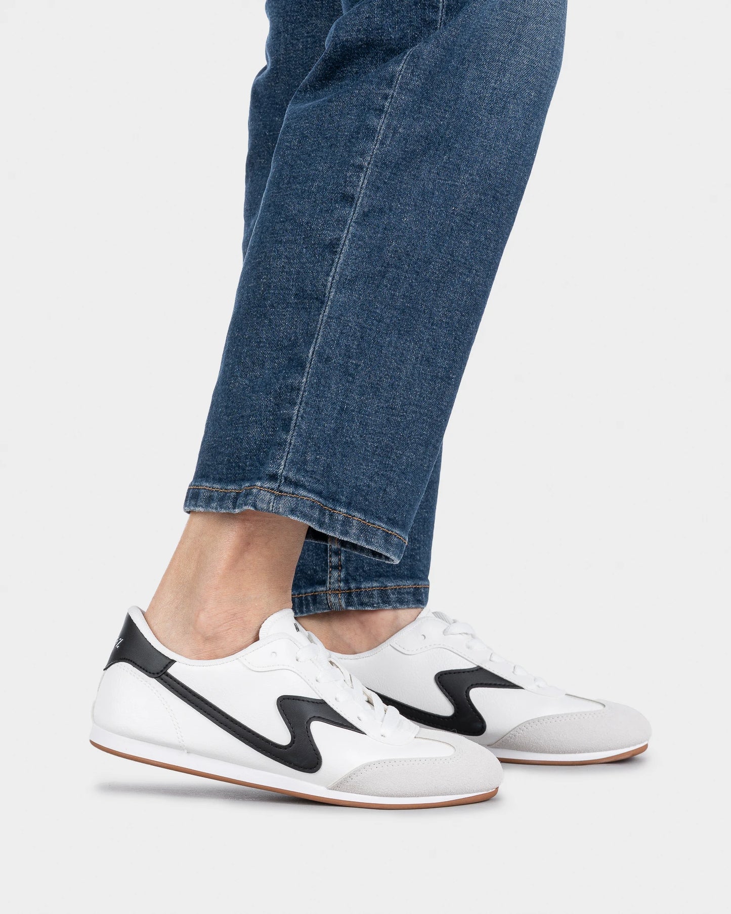Thick-Sole Graffiti Punk Men's Sneakers