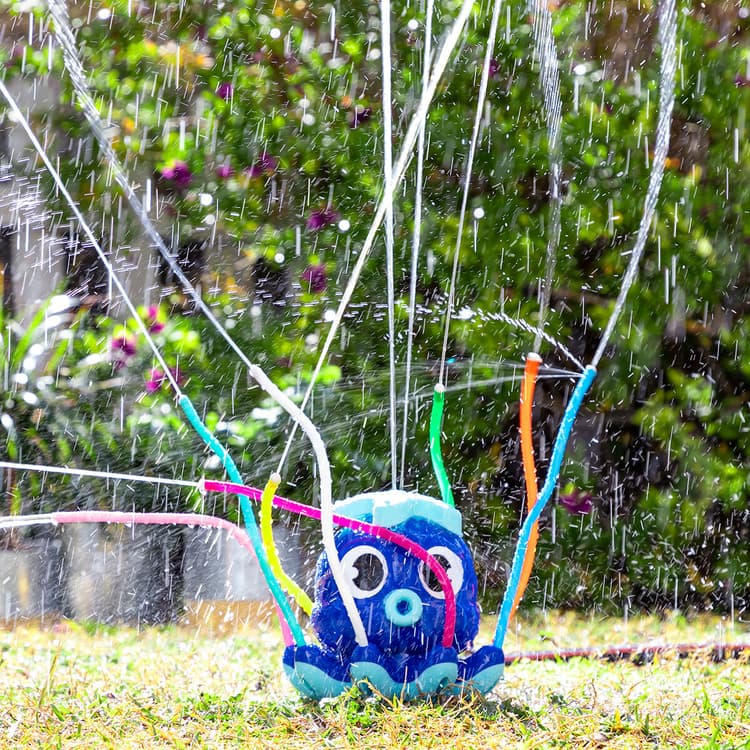 Octopus 360° Garden Water Sprinkler Toy - MegaStore24